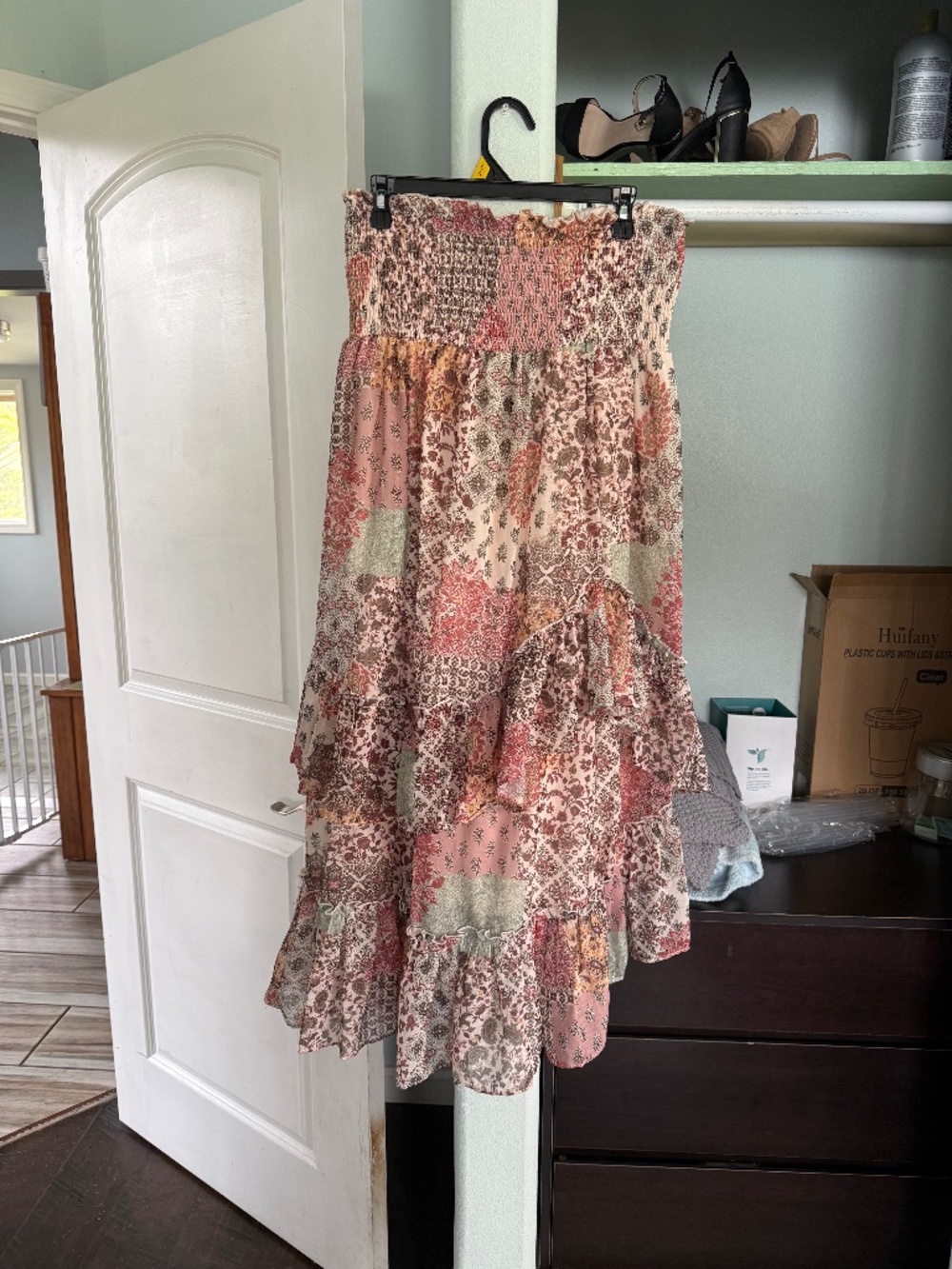 skirt/ dress